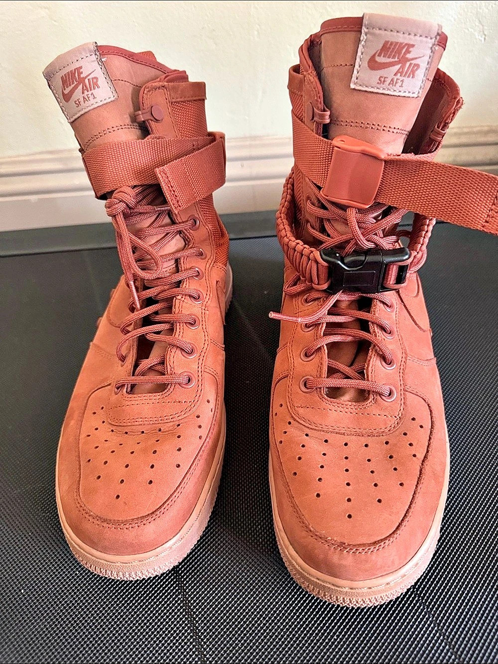 Nike SF-AF1 High Top Sneakers “Vintage Wine” Women’s Sz 11